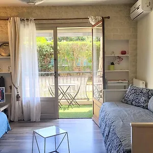  Appartement CANNES STUDIO - 4 personnes